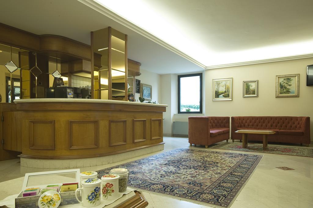 Hotel Villa Ricci & Benessere Chianciano Terme Exterior foto